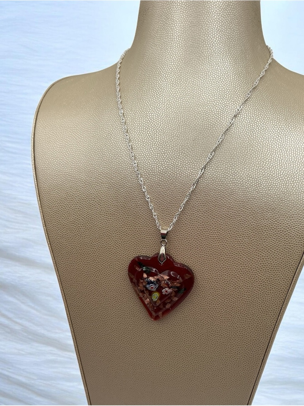 Elegant Red Heart Pendant Necklace with Sterling Silver 925 New Chain